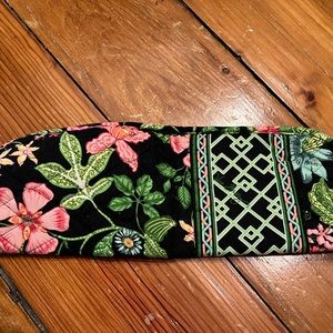 Vera Bradley curling and flat iron cover, Botanica print.